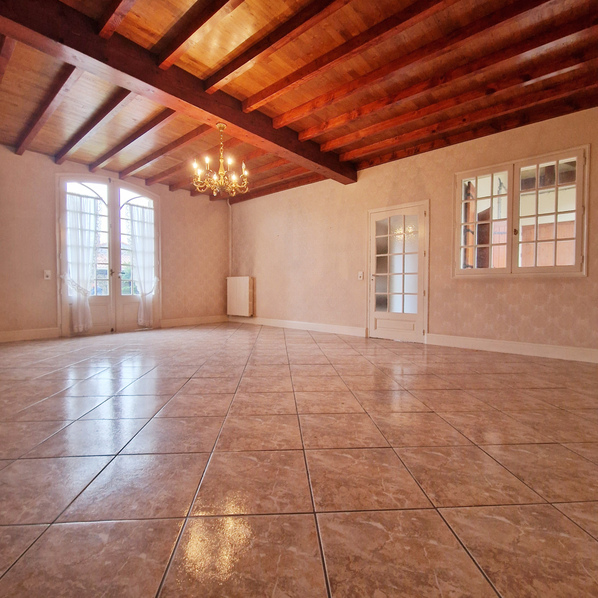 MAISON 116 M2 VILLENAVE D'ORNON
