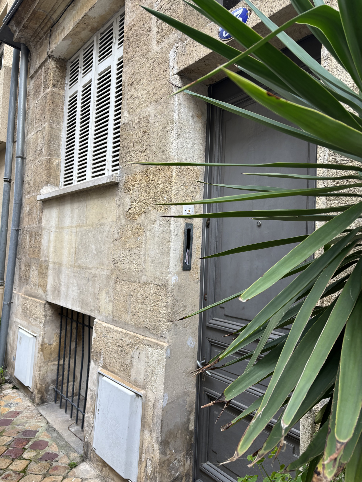 MAISON 73 M2 BORDEAUX JARDIN PUBLIC PATIO