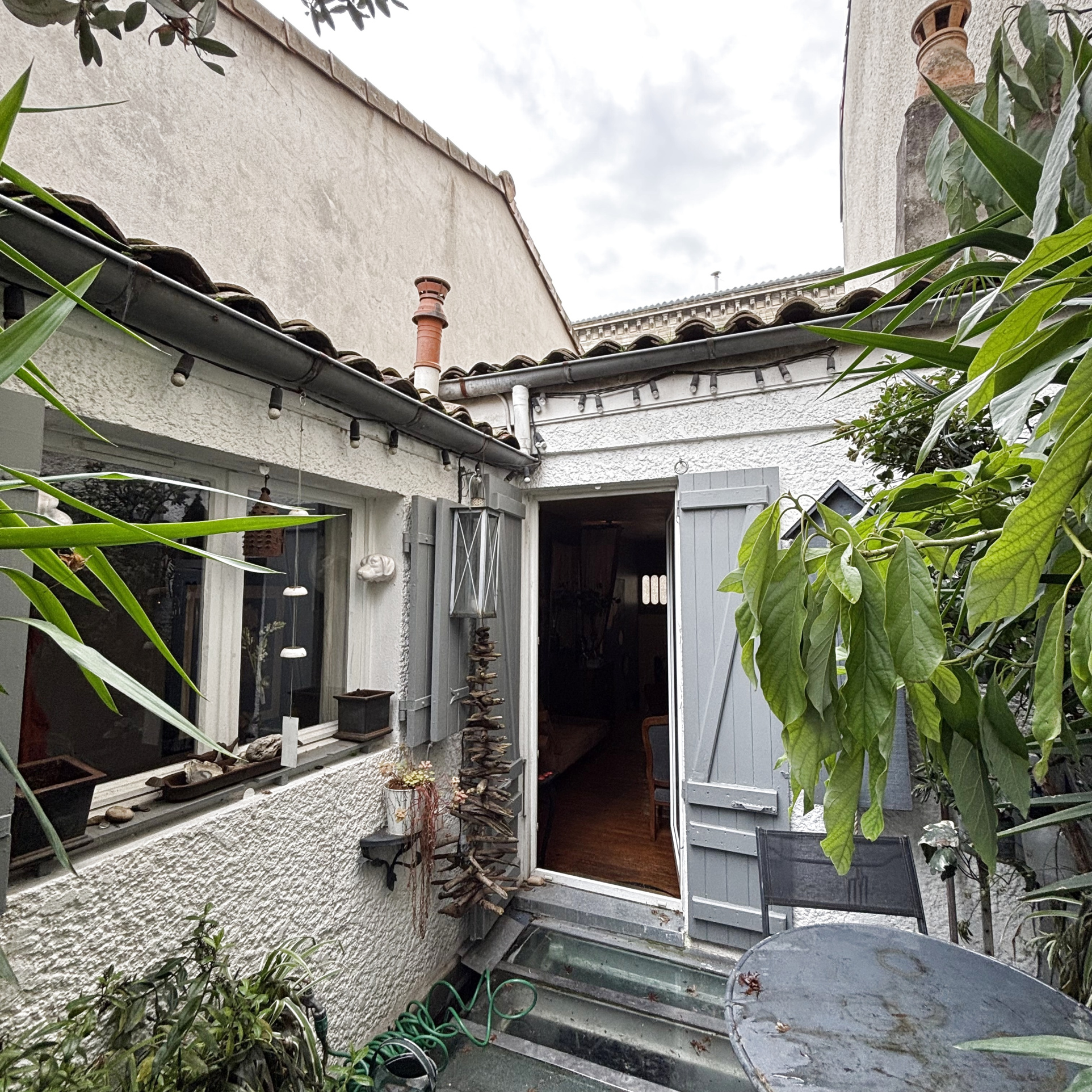 MAISON 73 M2 BORDEAUX JARDIN PUBLIC PATIO