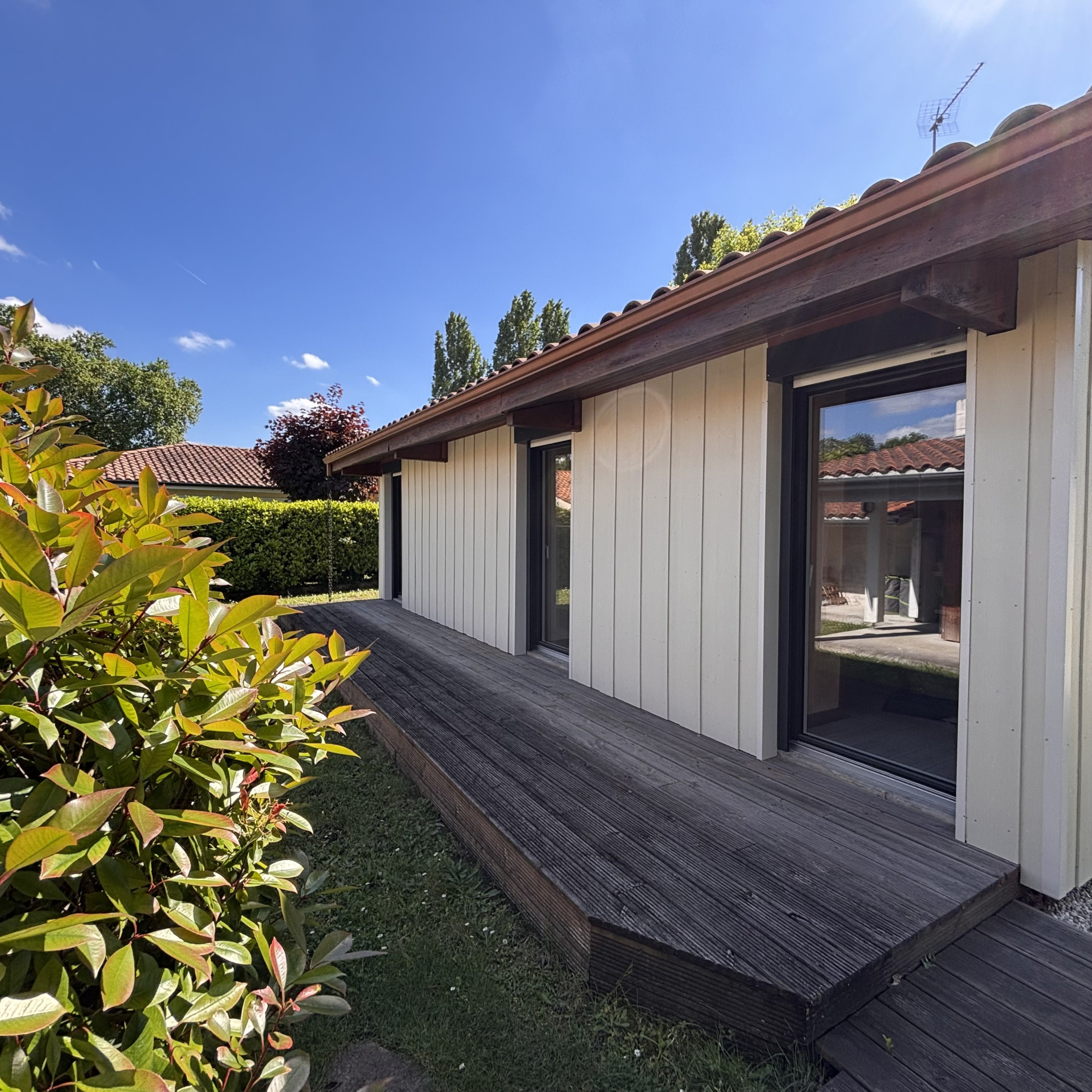 MAISON 3 CHAMBRES et BUREAU - VILLENAVE D'ORNON