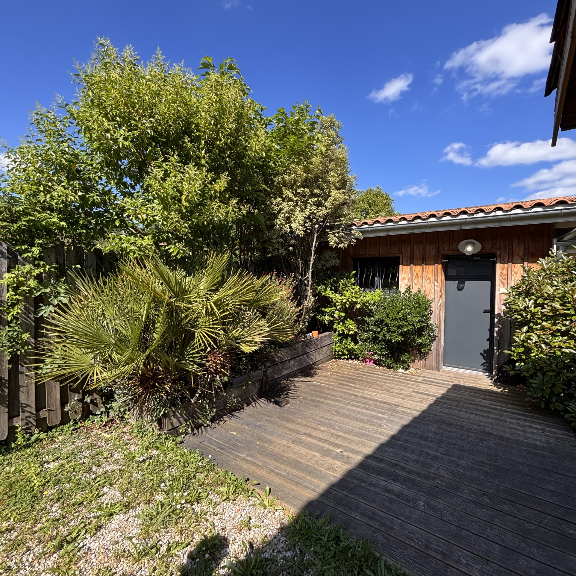 MAISON 3 CHAMBRES et BUREAU - VILLENAVE D'ORNON