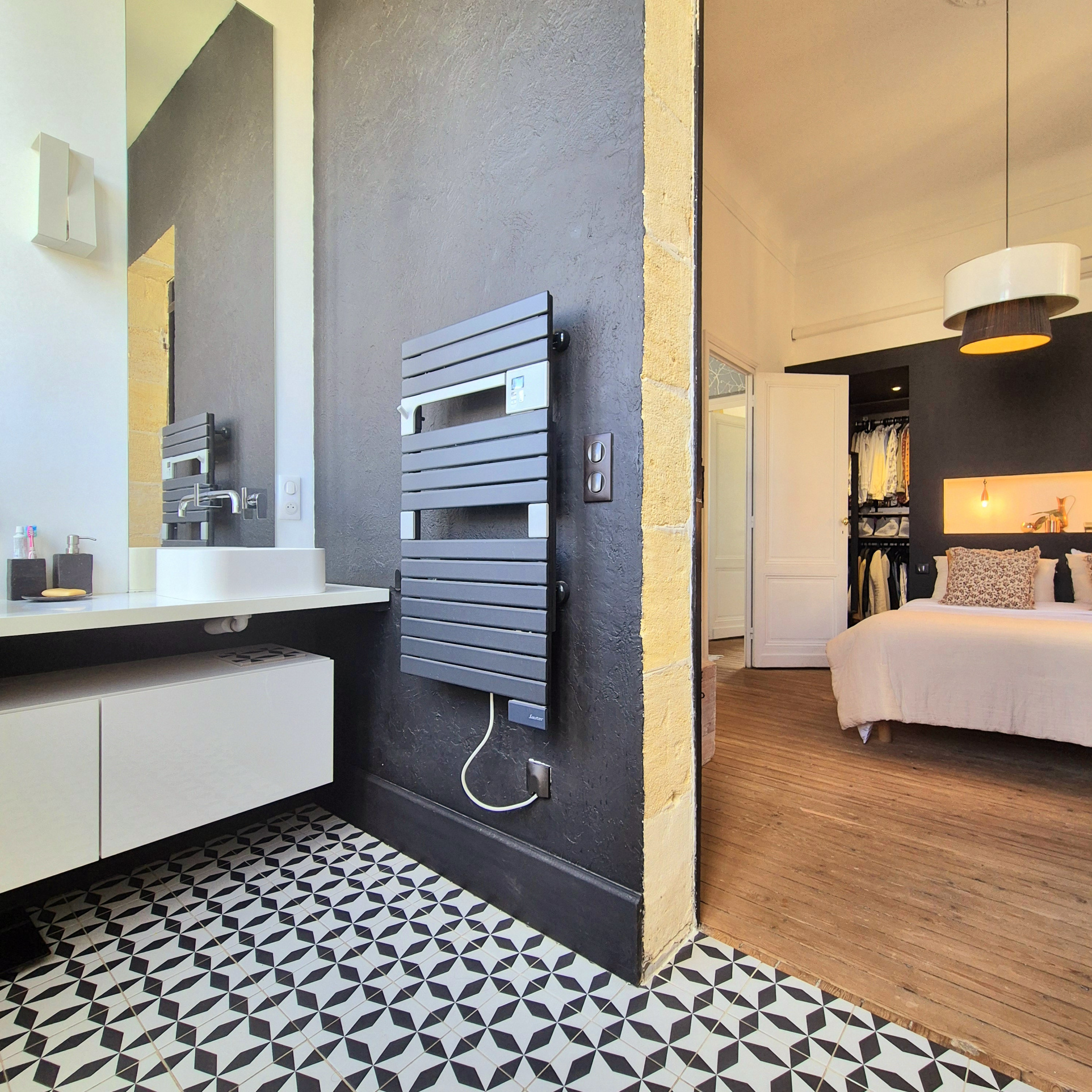 MAISON 5 PIECES NANSOUTY TERRASSE, PARKING ET CAVE