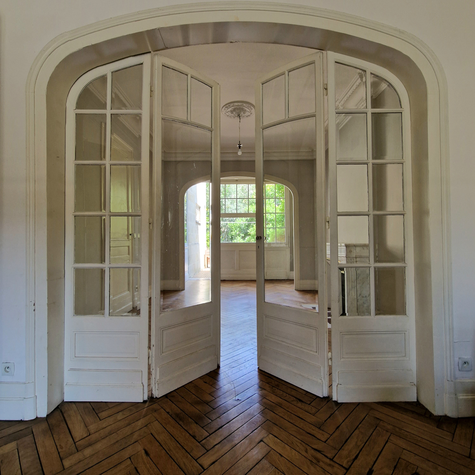 MAISON 118 M2 BORDEAUX BARRIERE SAINT GENES JARDIN