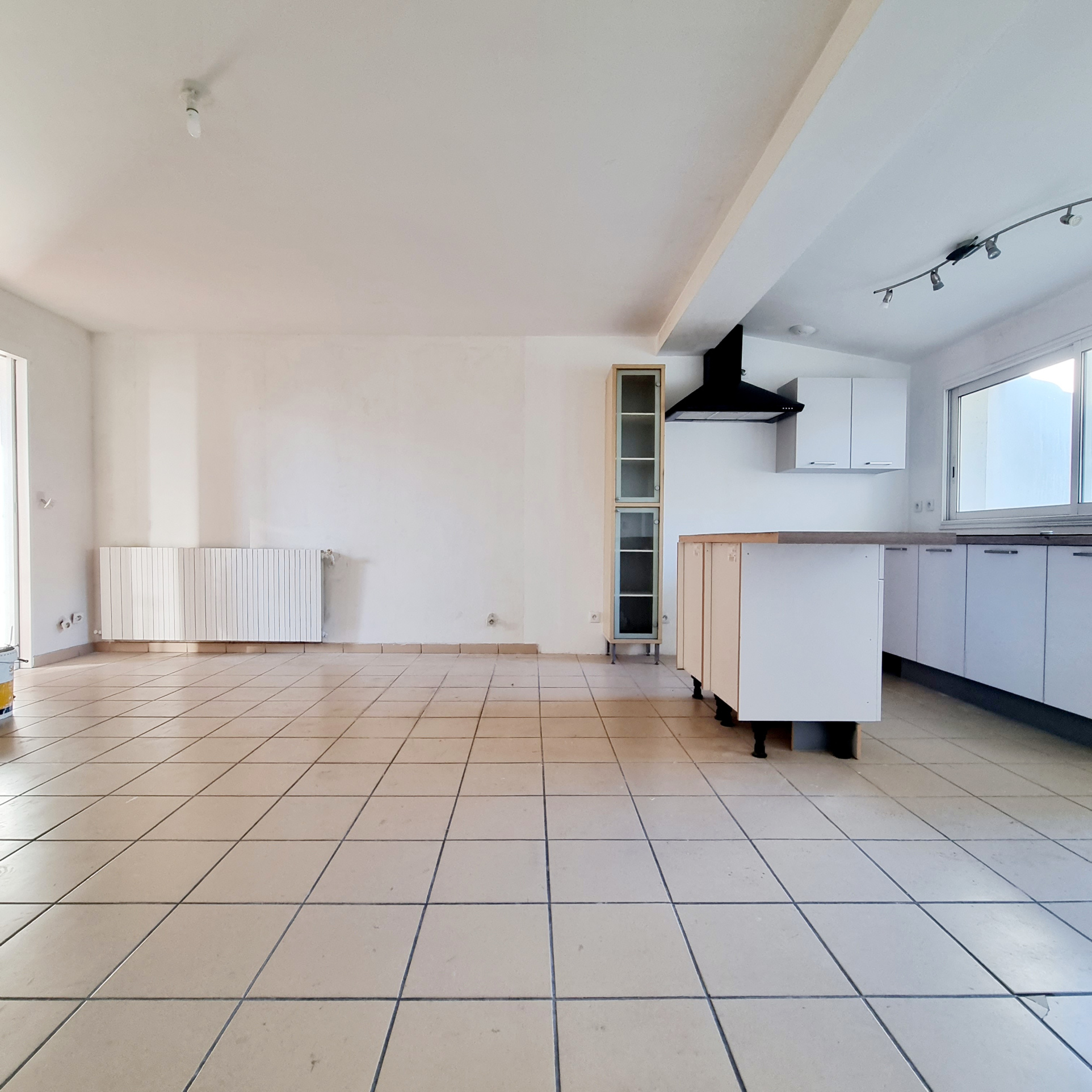 ECHOPPE 2 PIECES JARDIN ET DEPENDANCE BEGLES