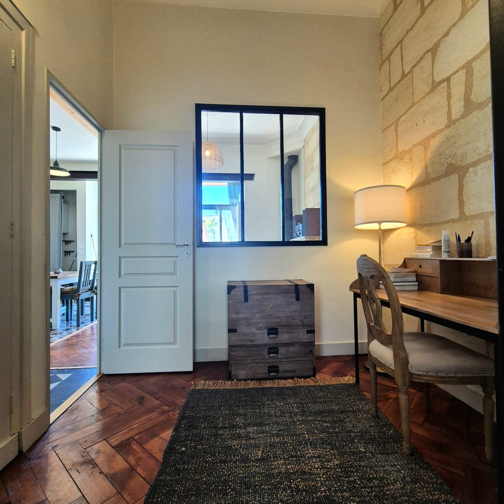 ECHOPPE 70 M2 BORDEAUX