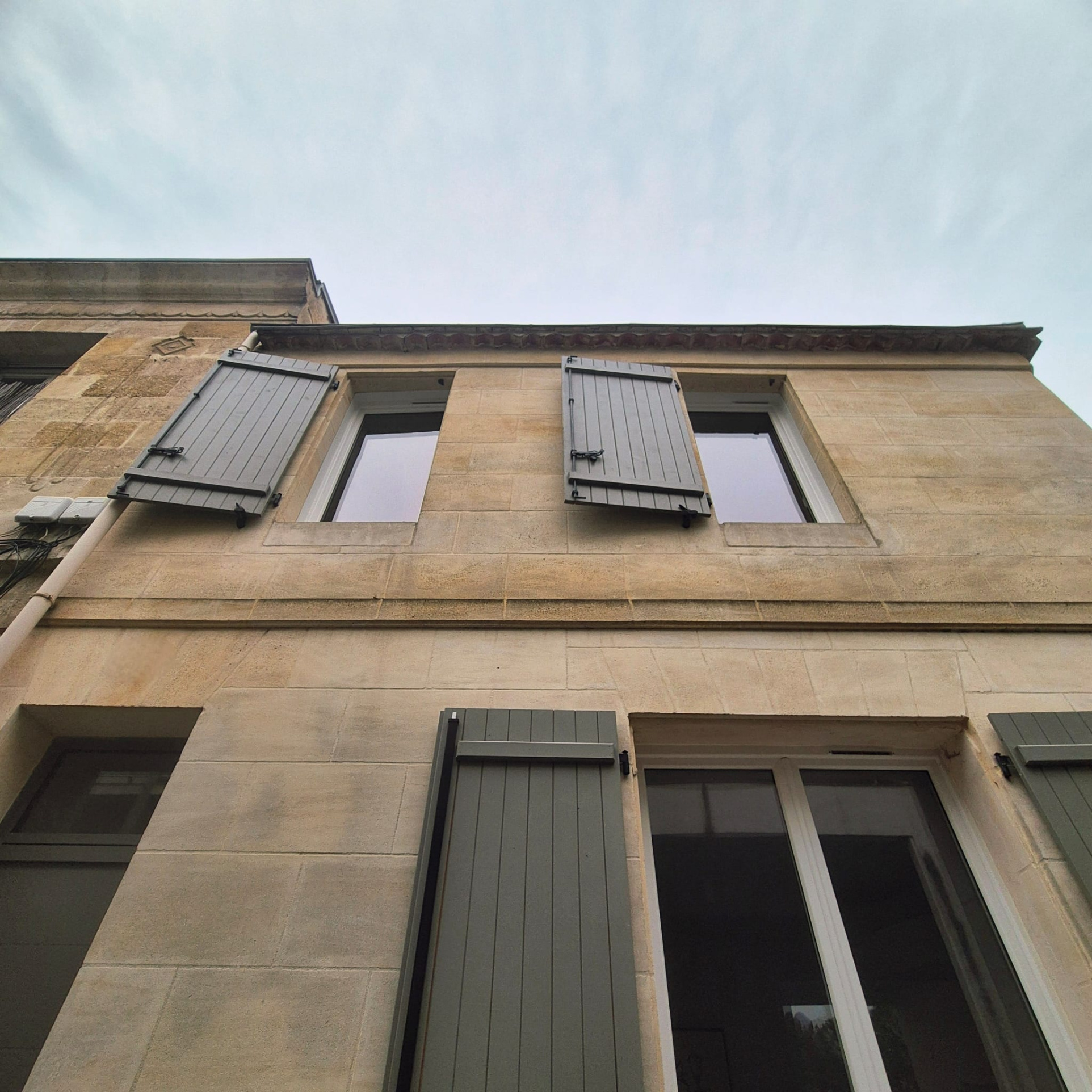 MAISON 120 M2 BORDEAUX BELCIER JARDIN ET PARKING