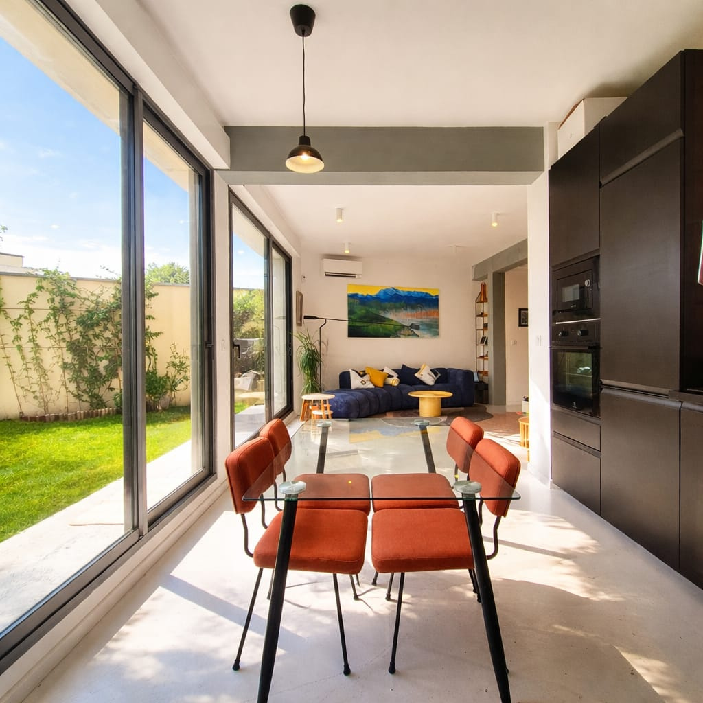 MAISON 120 M2 BORDEAUX BELCIER JARDIN ET PARKING