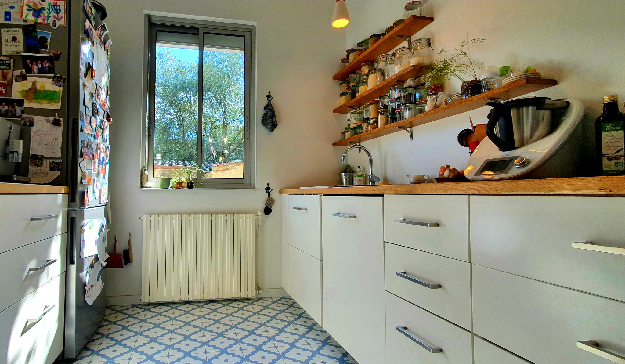 A VENDRE ECHOPPE RÉNOVÉE BORDEAUX NANSOUTY 4 CHAMBRES BALCON