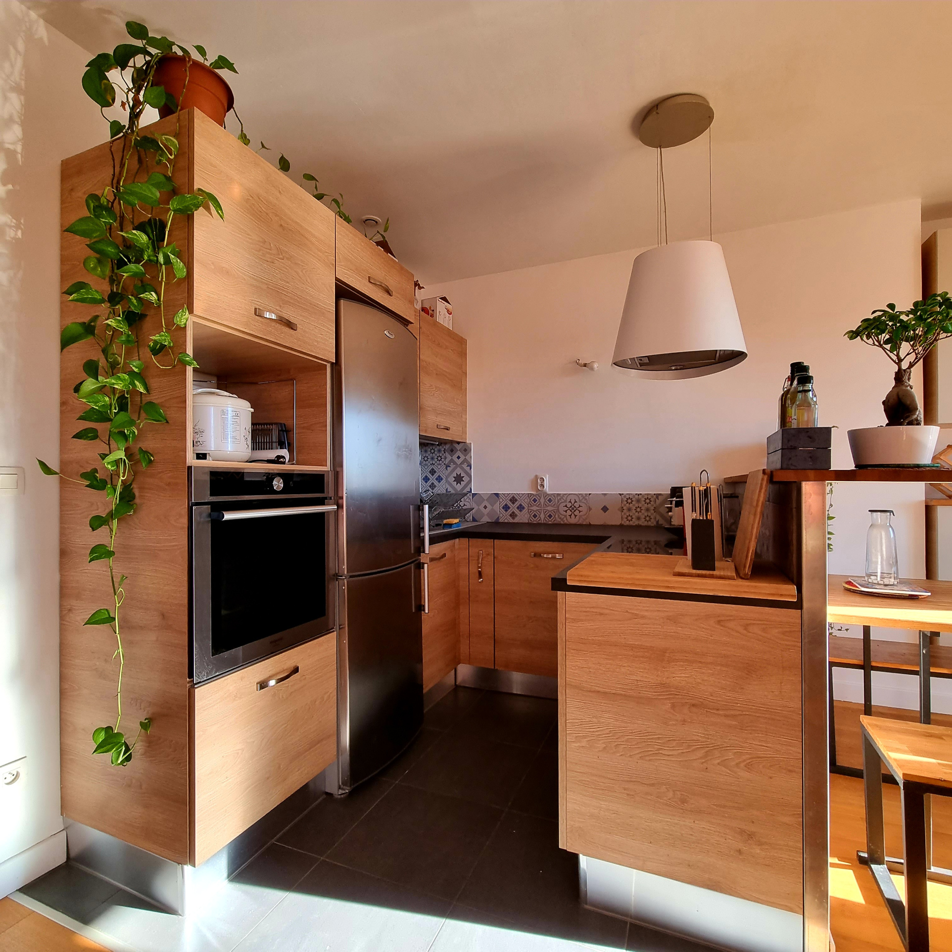 A LOUER APPARTEMENT MEUBLE 83 m2 BORDEAUX NANSOUTY