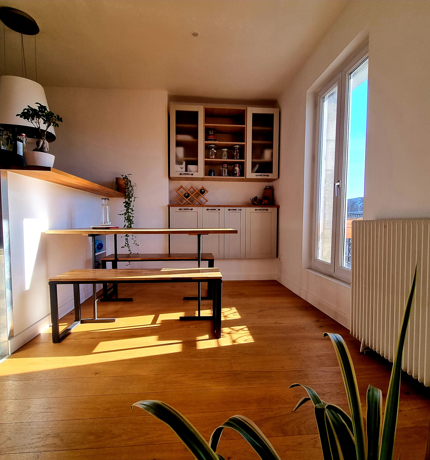 A LOUER APPARTEMENT MEUBLE 83 m2 BORDEAUX NANSOUTY