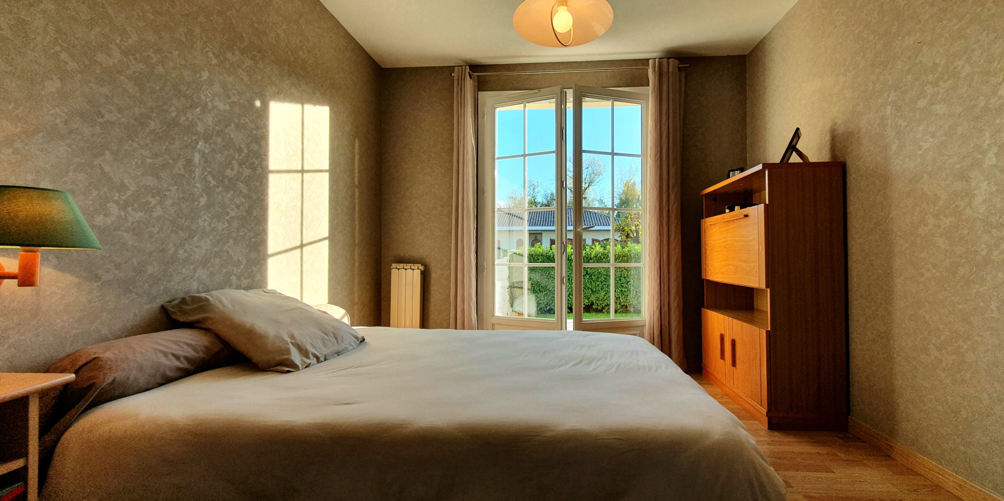 MAISON DE PLAIN-PIED NON-MITOYENNE 5 CHAMBRES VILLENAVE D'O