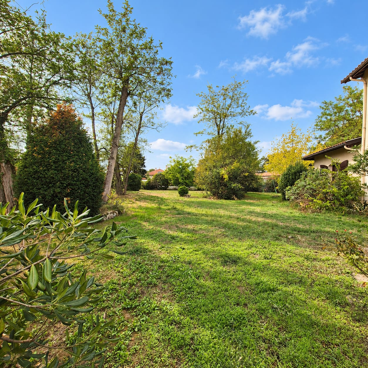 MAISON 273 M2 GRADIGNAN
