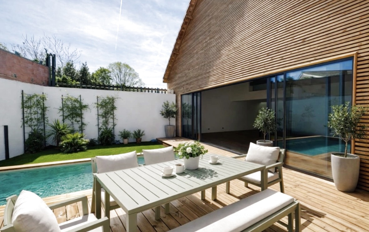 MAISON 260 M2 BEGLES