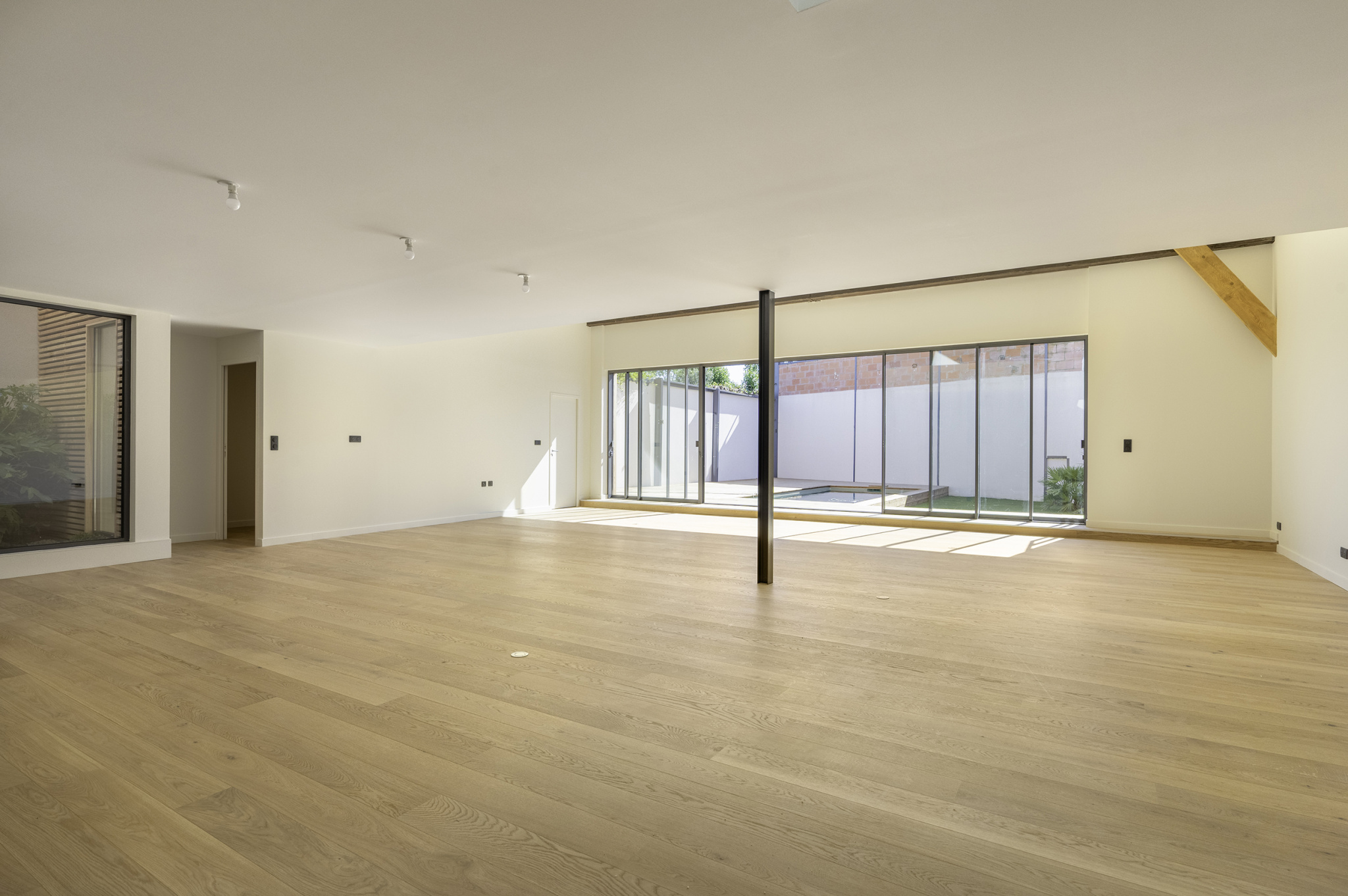 MAISON 260 M2 BEGLES